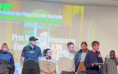 💡 Ce que le documentaire donne à voir des parcours de jeunes et du travail socio éducatif